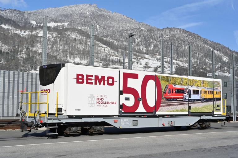 Jubwagen-50-Jahre-01